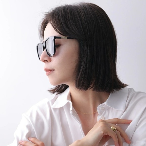 GUCCI Women’s Sunglasses GG1158SK Wellington Black worn once - Picture 9 of 9